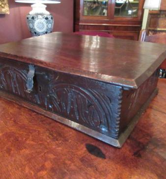 Early Period Antique Oak Deed Box.c.1700