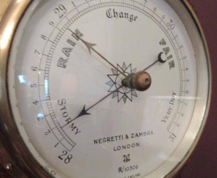 Small Antique Negretti & Zambra Banjo Barometer - Image 3