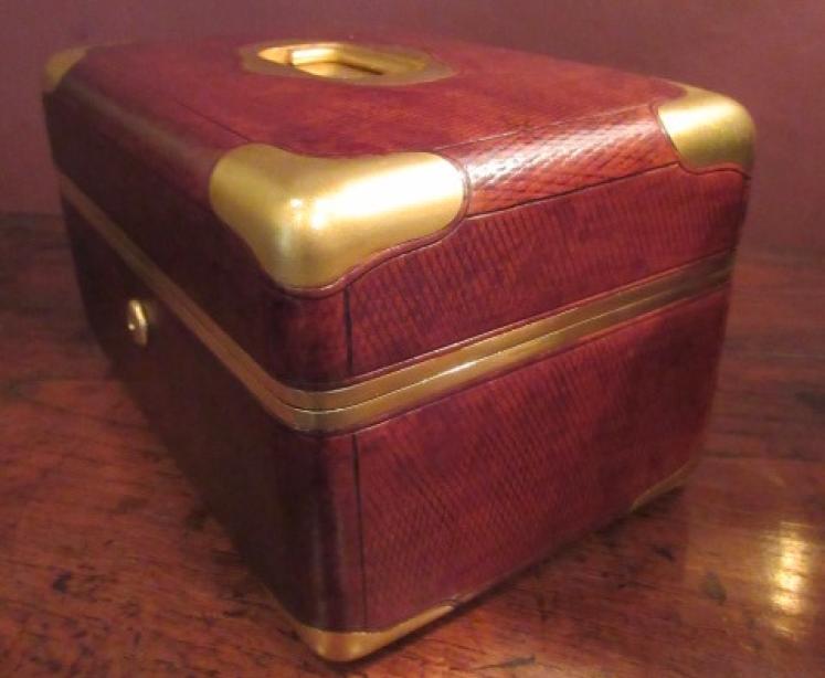 Antique Paris Made Leather & Gilt Bound Jewellery Case - Image 5