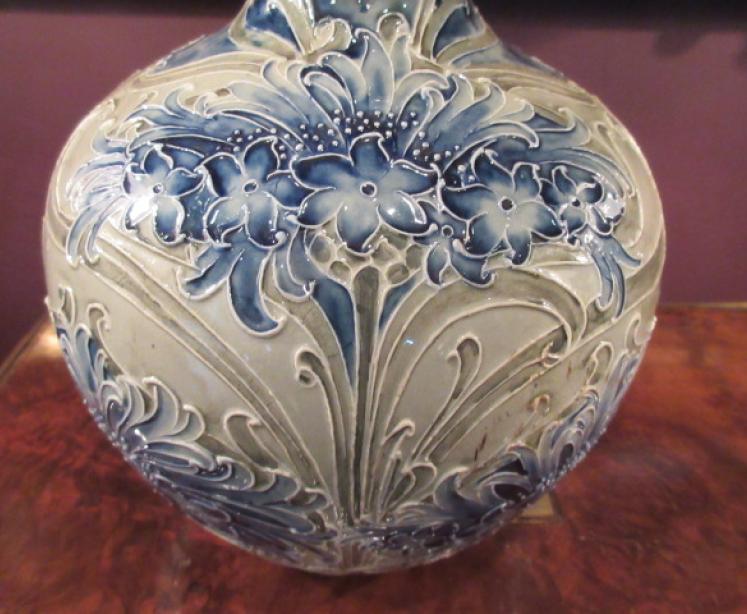 Moorcroft Florian Ware Chrysanthemum Vase - Image 4