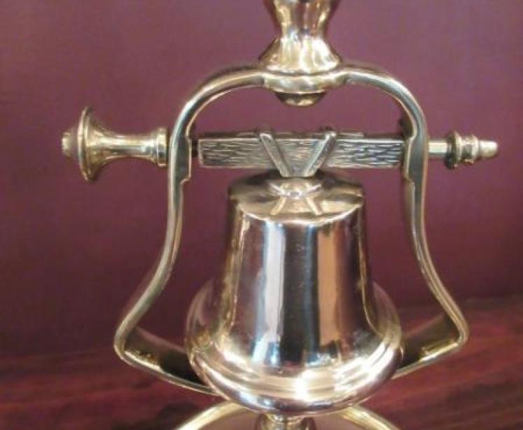 Superb Pair of Georgian Brass Tavern Candlesticks - Image 3