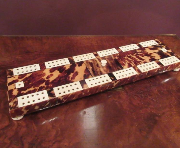 Mid Victorian Tortoiseshell & Bone Inlaid Cribbage Board - Image 1