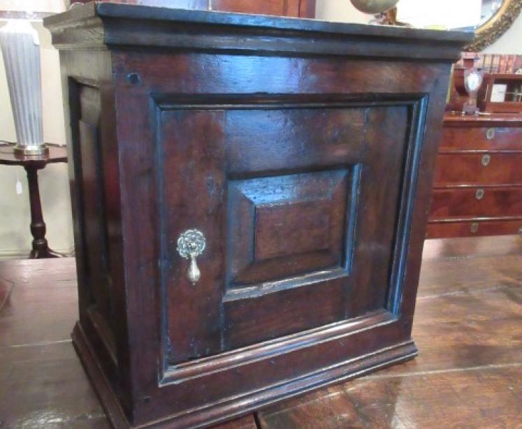 George I Period Oak Spice Cupboard.c.1720 - Image 1