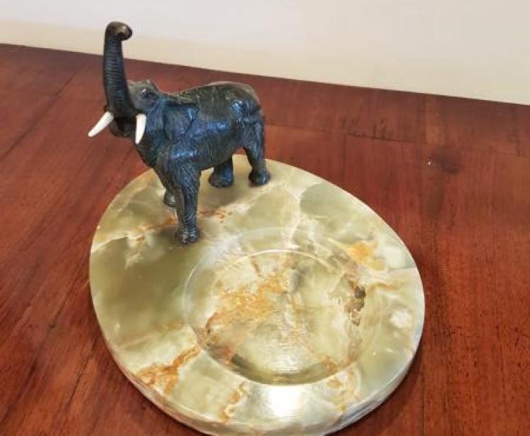 1920's Bronze Elephant Desk Tidy - Image 2