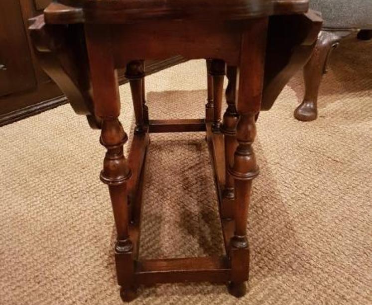 Superb Edwardian Burr Walnut Drop Leaf Coffee Table - Image 5