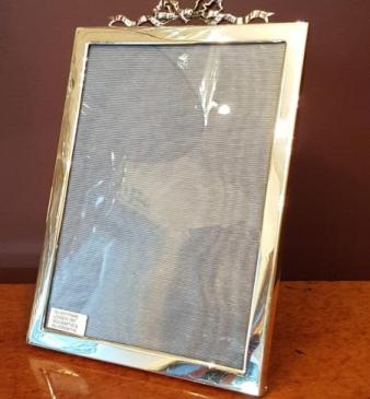 Fine Victorian Silver Photo Frame