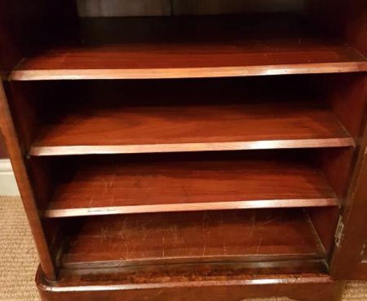 Fine Quality Early Victorian Secretaire Cabinet - Image 3