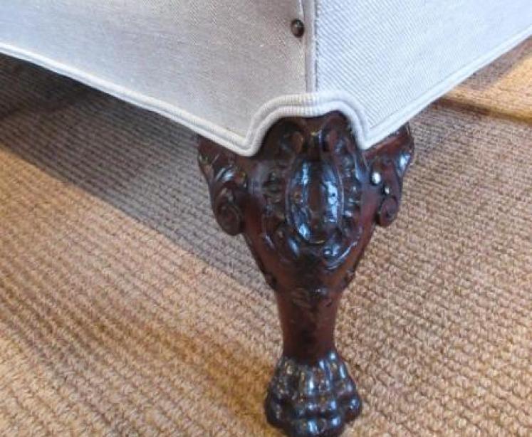Top Quality Antique Upholstered Hump Back Settee - Image 3