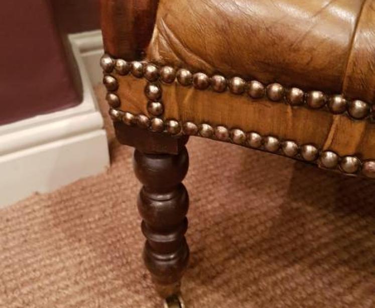 Antique Button Back Leather Open Am Chair - Image 4