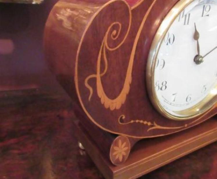 Antique Sheraton Inlaid Shaped Mantel Clock - Image 5