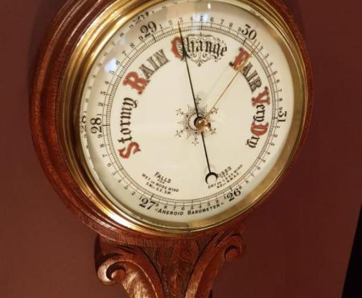 Quality Antique Carved Oak Banjo Barometer - Image 4