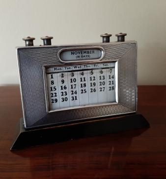 George V Period Silver Engraved Desktop Calendar