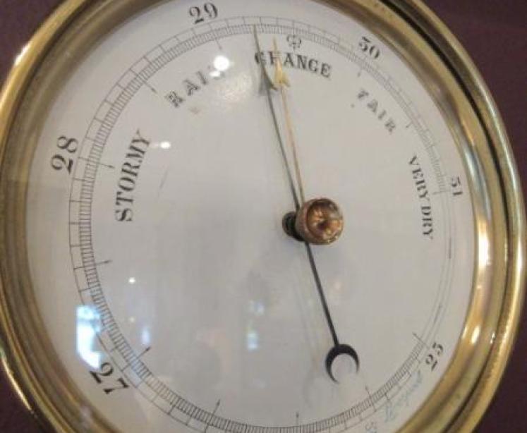 Antique Victorian Polished Brass Marine Barometer - Image 3