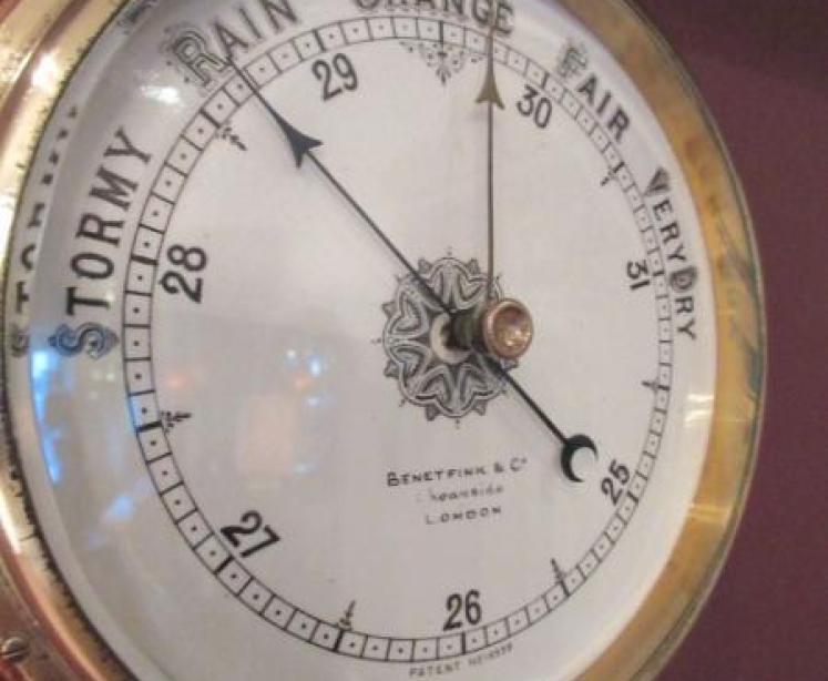 Antique Polished Oak Benetfink of London Barometer - Image 3