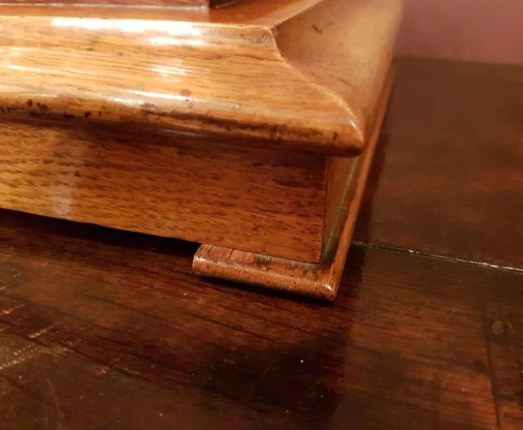 Edwardian Oak Cased Barograph with Thermometer - Image 4