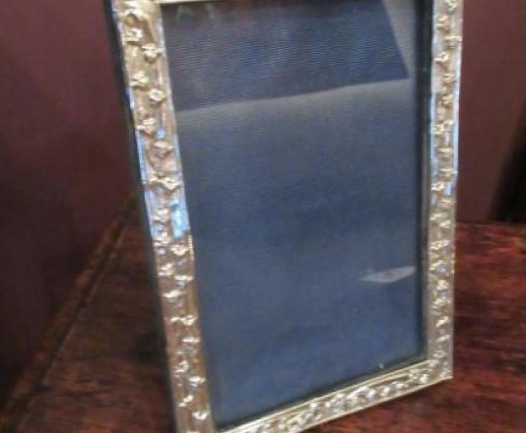 Edwardian Antique Silver Lily of Valley Photo Frame - Image 1