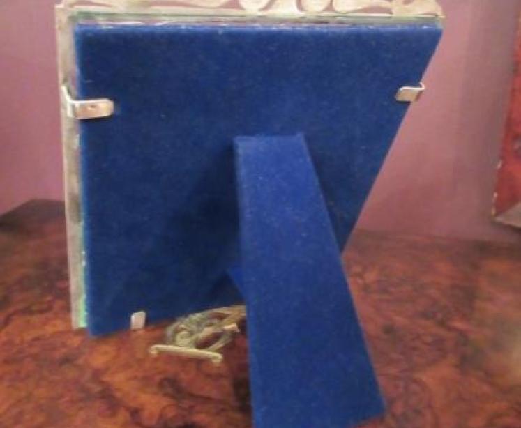 1930's Silver Fretwork Photo Frame - Image 5
