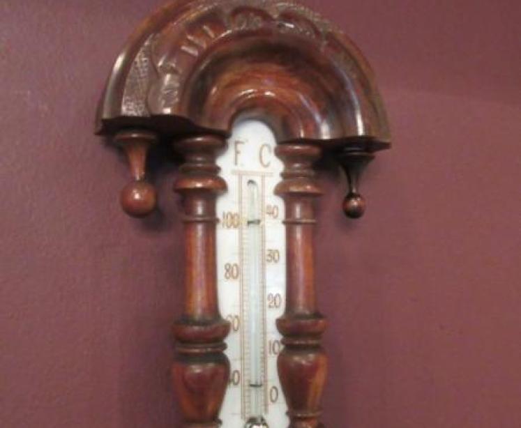 Small Antique Walnut 'Pendant' Banjo Barometer - Image 5