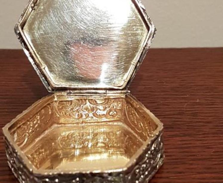 Victorian Silver and Mother of Pearl Box - Image 3