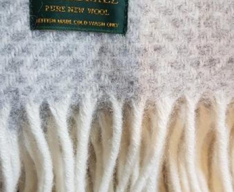 Tweedmill Fishbone Silver Grey Throw  - Image 2