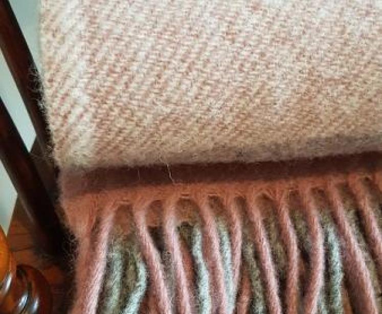 Tweedmill Block Check Dusky Pink & Grey Throw OUT OF STOCK - Image 3