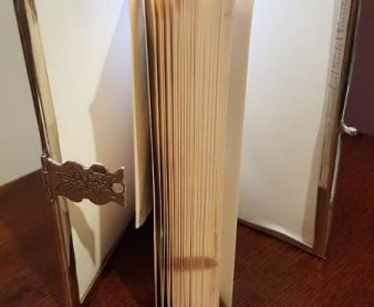 Rare Antique Silver Book Cover By William Comyns  - Image 5