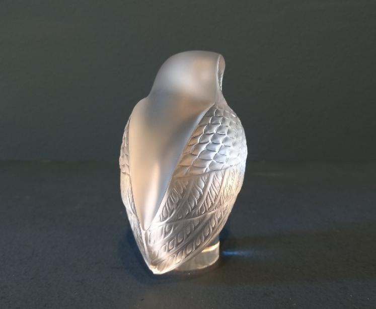 Lalique Opalescent 'Hibou' Owl - Image 3