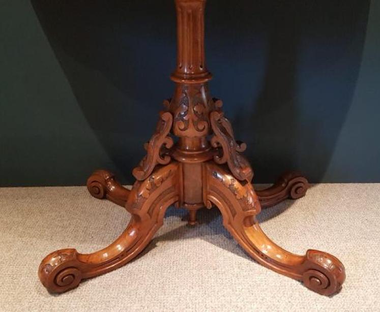 Fine Quality Victorian Burr Walnut Fold Over Top Table - Image 5