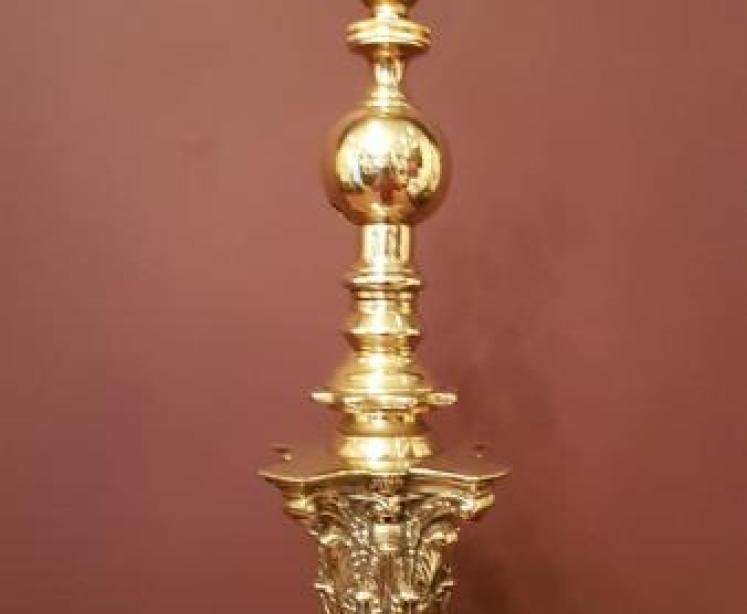 Superb Victorian Brass Telescopic Corinthian Column Lamp Standard - Image 2
