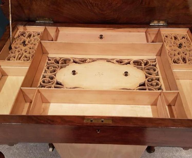 Fine Quality Mid Victorian Burr Walnut Work Table - Image 2