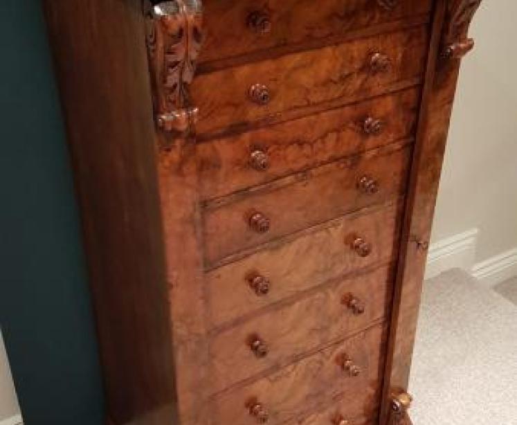 Early Victorian Burr Walnut Secretaire Wellington Chest - Image 4