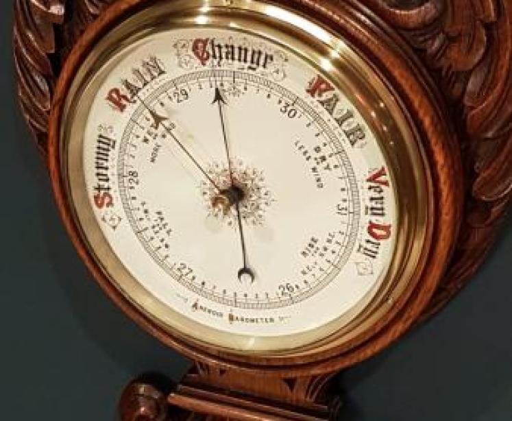 Impressive Antique Victorian Carved Oak Banjo Barometer - Image 2