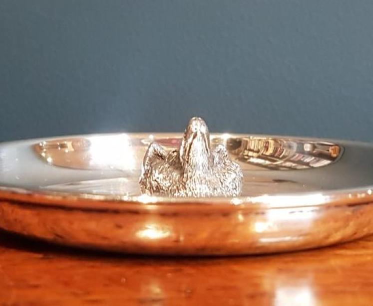 Antique Fox Head with Ruby Eyes Pin Cuff Links Dish - Image 5