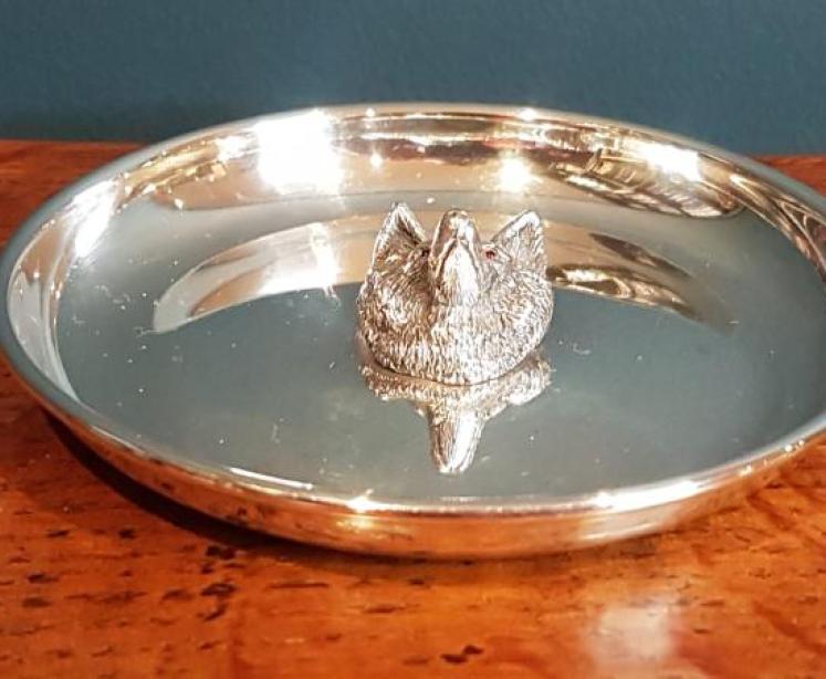 Antique Fox Head with Ruby Eyes Pin Cuff Links Dish - Image 7