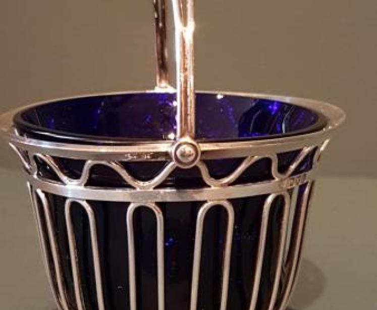 Edwardian Silver & Bristol Blue Glass Basket - Image 6