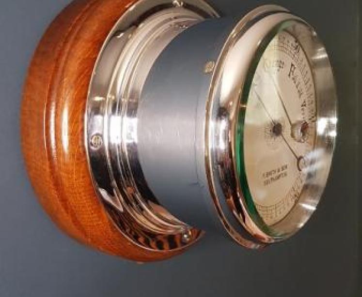 Antique Nickle Plated Marine Bulk Head Barometer - Image 6
