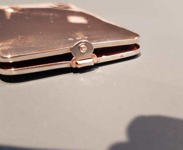 Immaculate Silver Stamp and Calling Card Wallet - Image 3