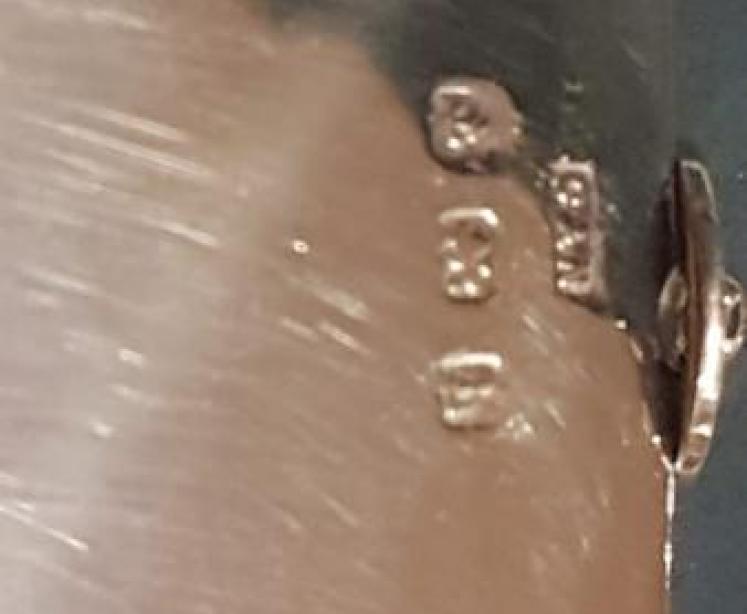 Immaculate Silver Stamp and Calling Card Wallet - Image 4