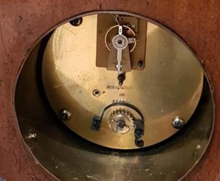 Superb Edwardian Mantel Clock with Inlaid Oriental Figure - Image 3