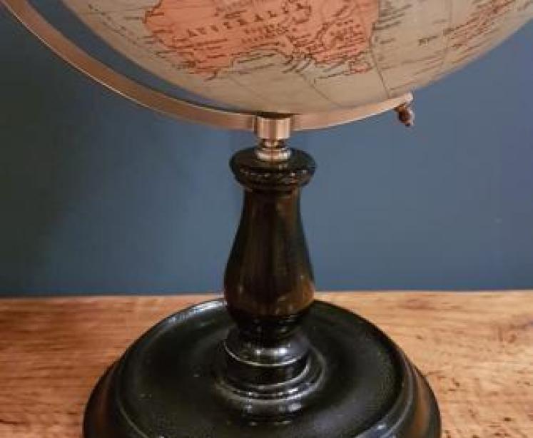 Antique Philips 8" British Empire Globe - Image 5