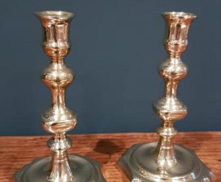 Pair of Antique George III Period Seamed Brass Candlesticks - Image 1