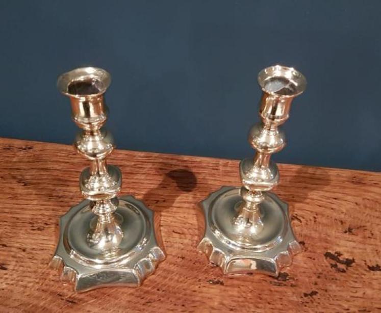 Pair of Antique George III Period Seamed Brass Candlesticks - Image 7