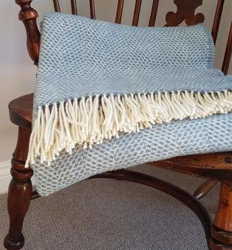 Tweedmill Beehive Petrol Throw