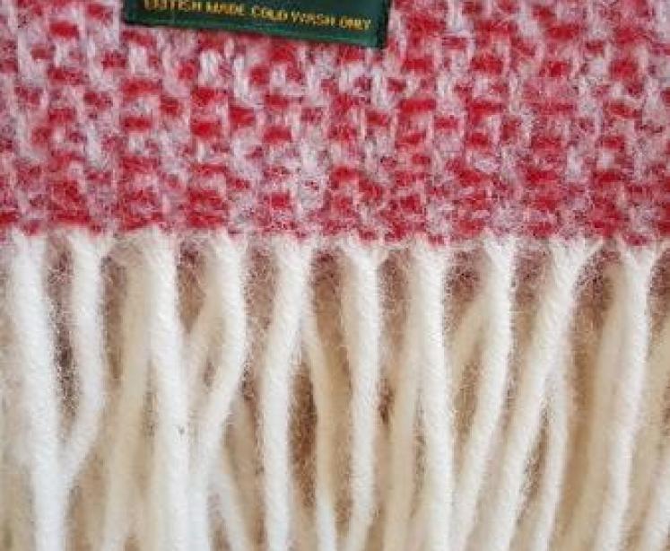 Tweedmill Illusion Red and Silver Throw  - Image 2