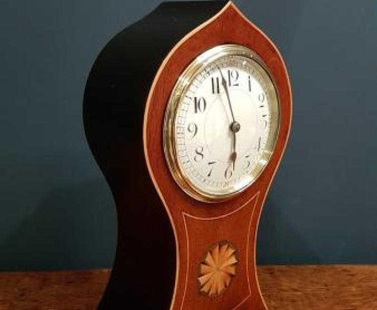 Superb Edwardian Keyhole Shaped Mantel Clock - Image 6