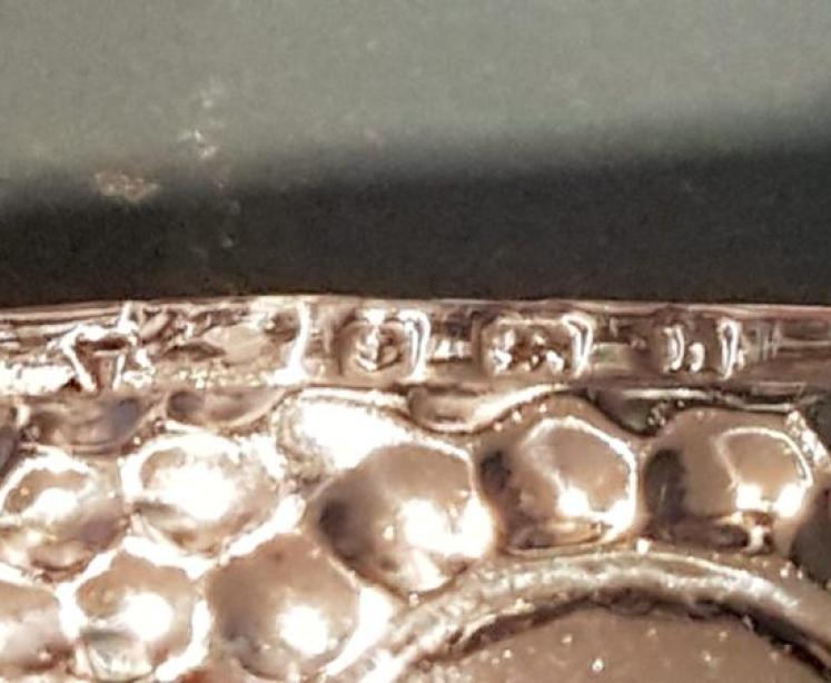 Immaculate Silver Golf Ball Vesta Case - Image 4