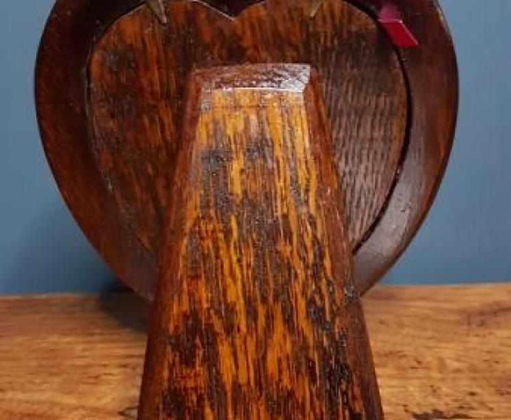 Late Victorian Silver Heart Shaped Photo Frame - Image 4