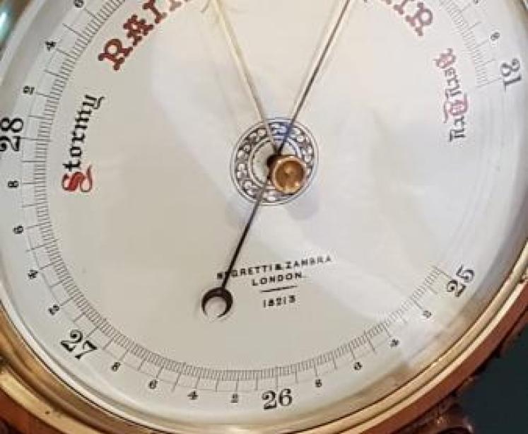Outstanding Quality Antique Negretti and Zambra Barometer - Image 4