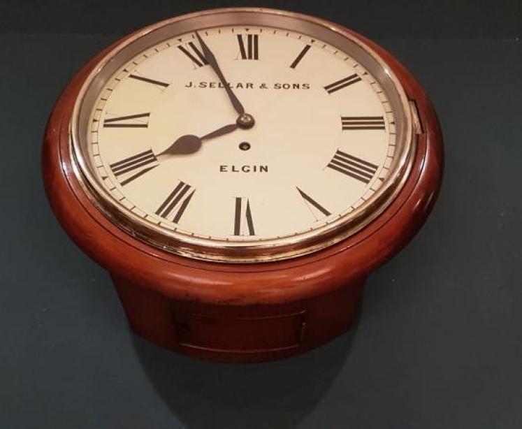Antique Mahogany 8 Day Single Fusee Dial Clock - Image 4