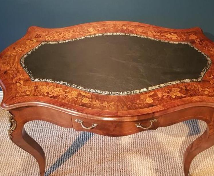 Fine Victorian Inlaid Walnut Writing Table - Image 2